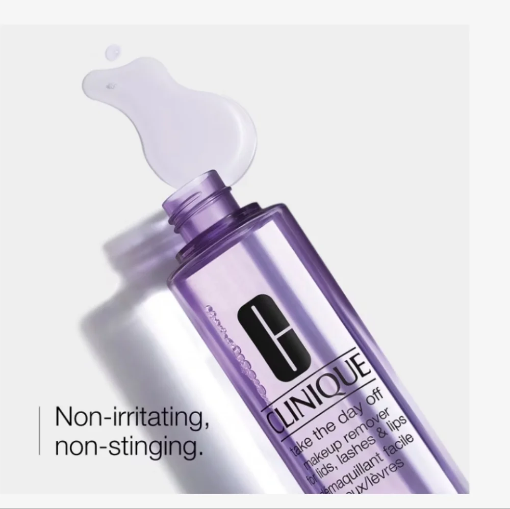 NWOT Clinique Take The Day Off Makeup Remover - Purple 1.7 Oz